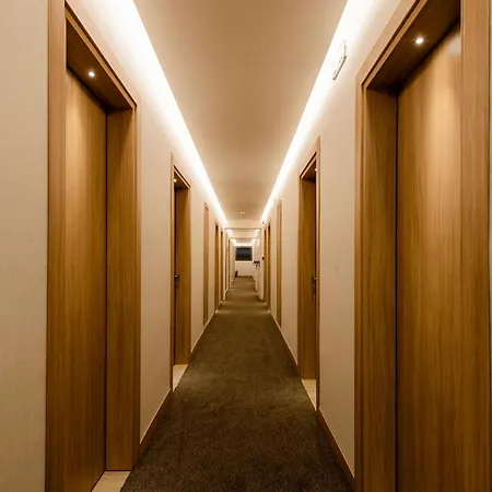 Hotel Acandia 4*