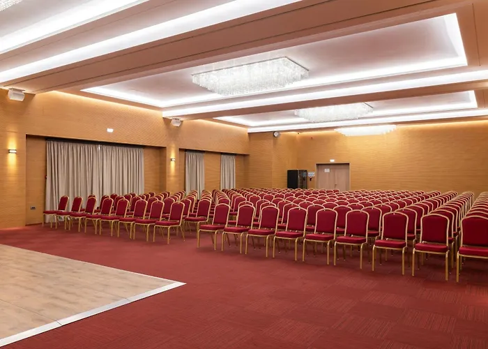 Acandia Hotel 4*