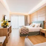 Otel Acandia 4*