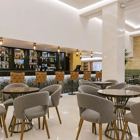 酒店 Acandia 4*